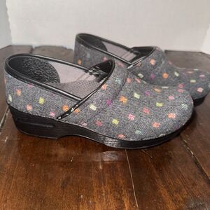 Dansko Wool Clogs Womens Size 36 US 5.5-6 Gray Floral Dot Shoes Comfort Flowers